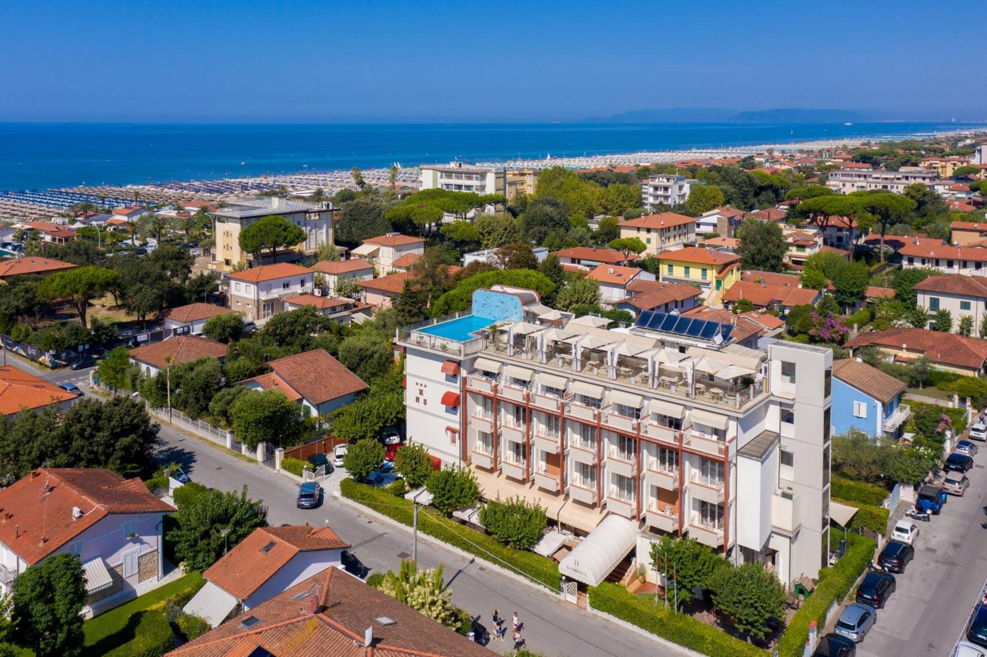 Hotel Nuova Sabrina Marina di Pietrasanta Bagian luar foto