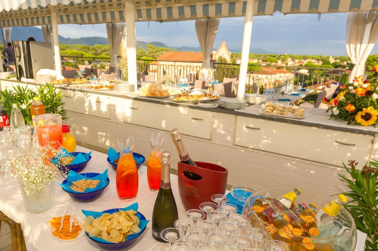 Hotel Nuova Sabrina Marina di Pietrasanta Bagian luar foto